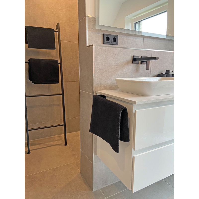 Lightweight Hand Towel, Black