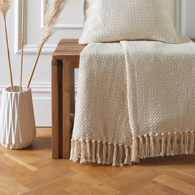 Hermbusche Throw Blanket