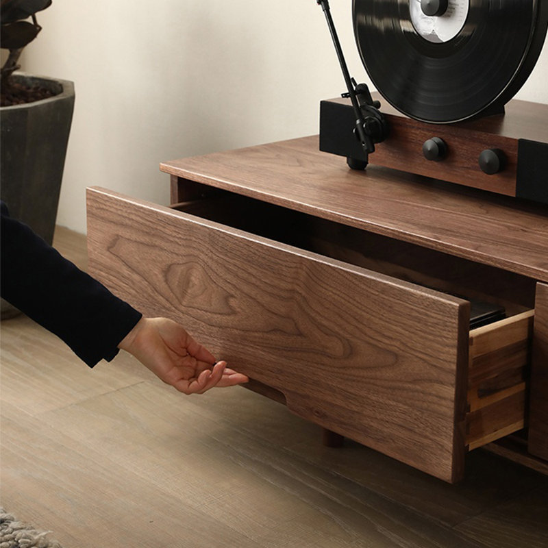 Meuble télé simple et de bonne qualité, 70.87"