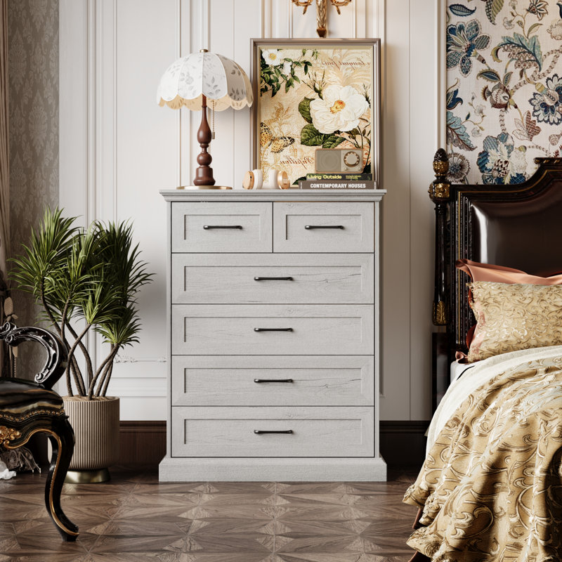 Commode à six tiroirs de style rustique