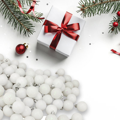 9Shatterproof 4-Finish Christmas Ball Ornament