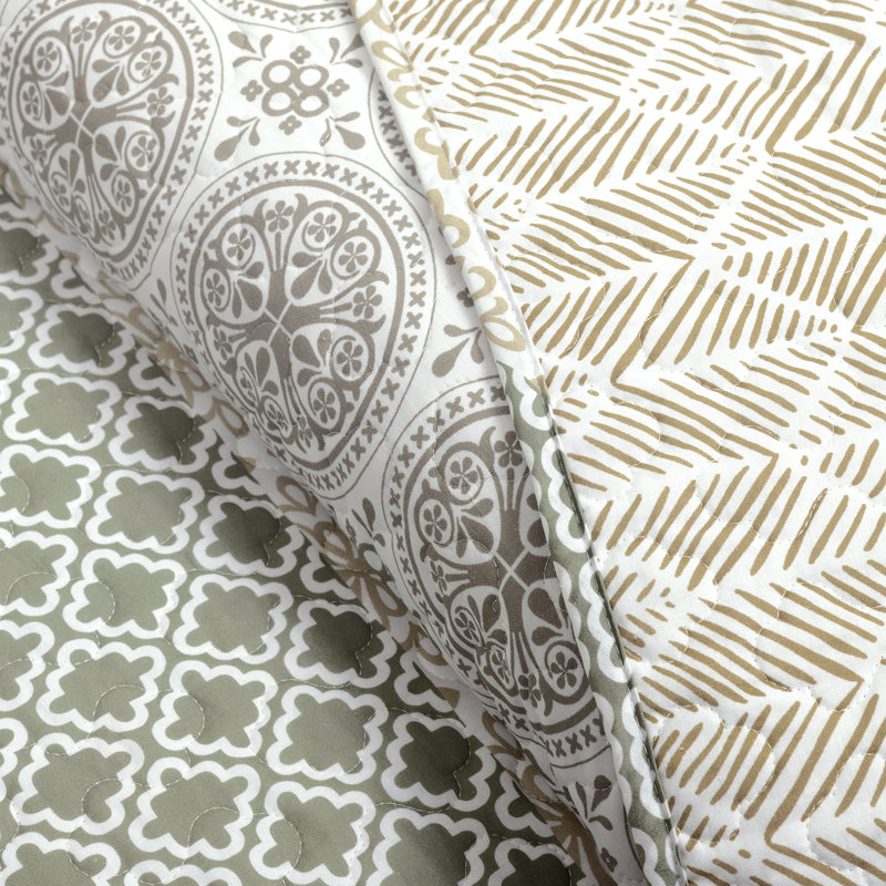 King Neutral Cotton Reversible Bohemian Quilt Set