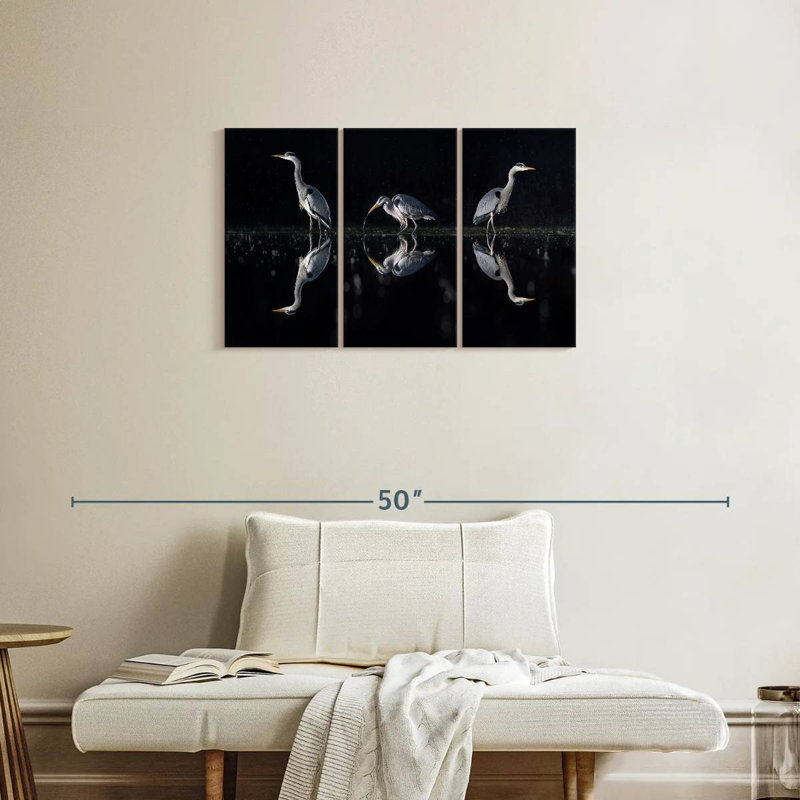 Heron Clique, 20" H x 33" W