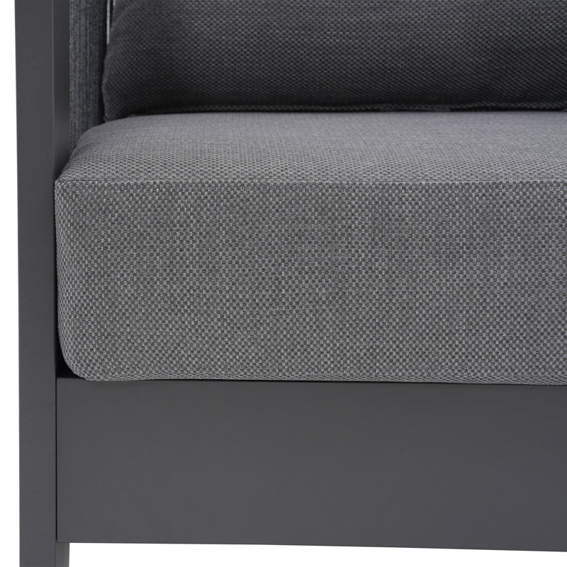 Chaise d'extérieur avec coussins
