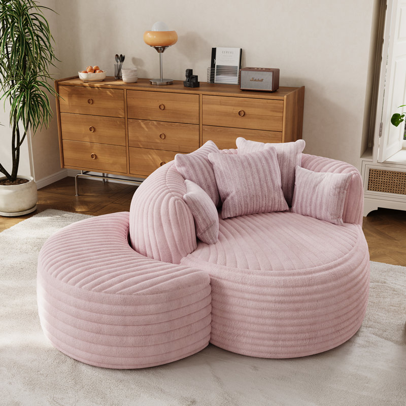 Fauteuil surdimensionné en fausse fourrure et demi-tonneau, Rose