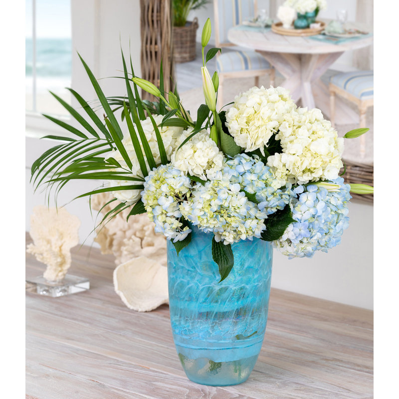 Handcrafted Glass Table Vase 1