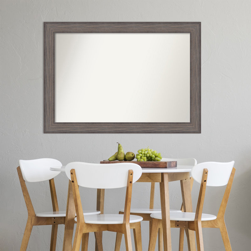 Miroir d'appoint mural encadré en bois Christina-Marie, 41 po x 29 po