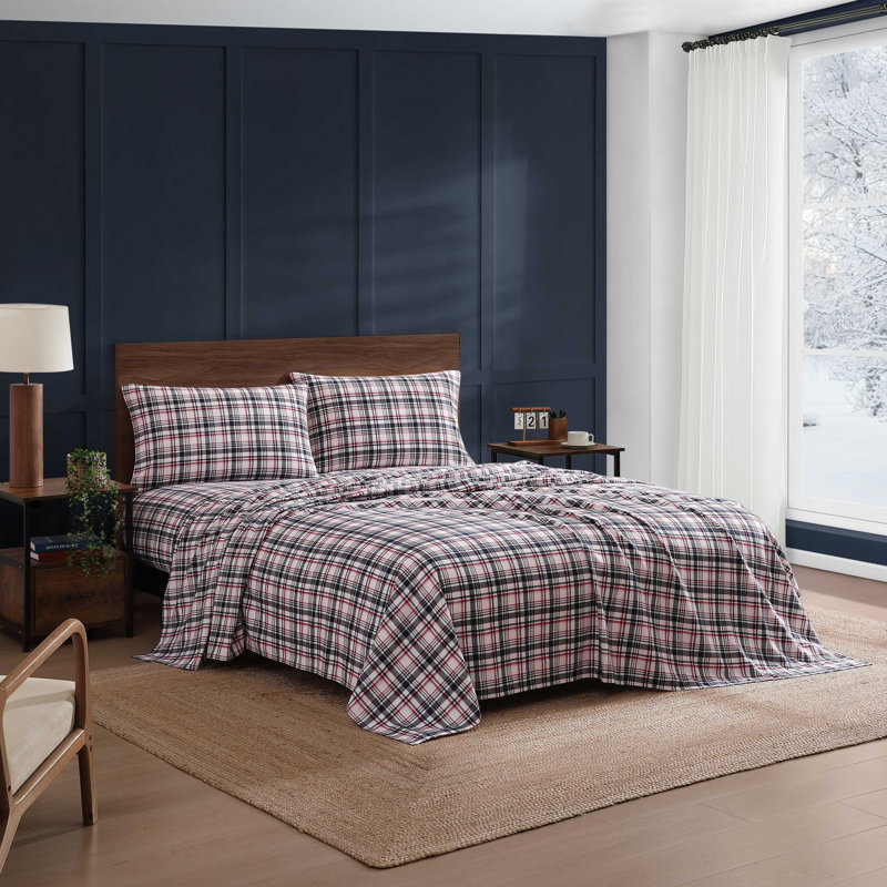 Tommy Hilfiger Glenbrook Plaid Blue Cotton Flannel Sheet Set, King Sheet Set with 2 Pillowcases, Blue/Black Plaid