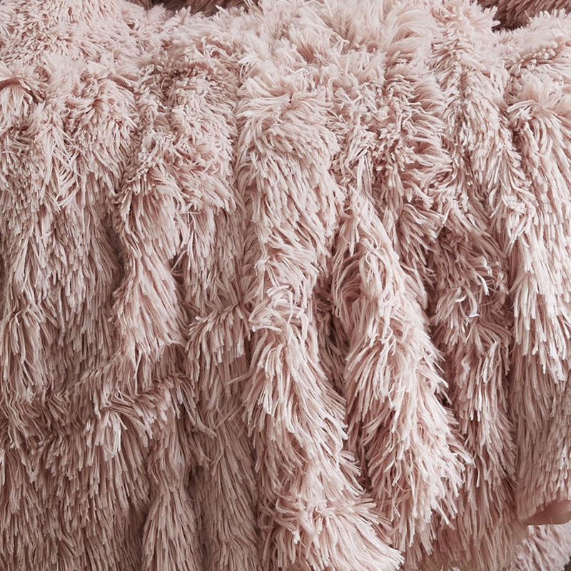 Family Sized Extra Large Cuddly So Soft Faux Fur Throw, Blush Pink