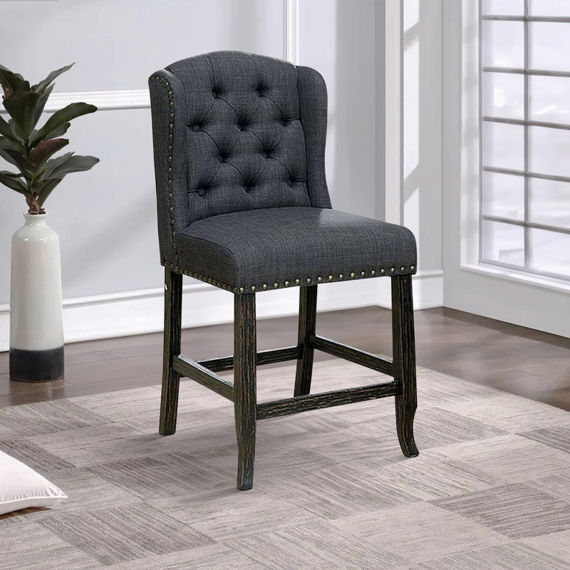 Chaise à hauteur de comptoir 24 pouces, ensemble de 2, à oreilles, capitonnée, gris lisse