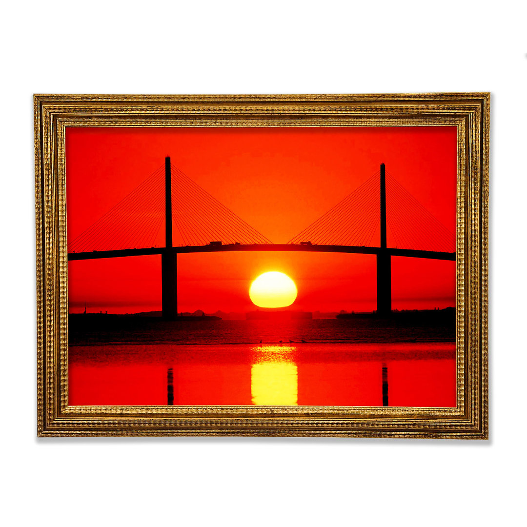 Brücke bei Sonnenuntergang Gerahmter Druck