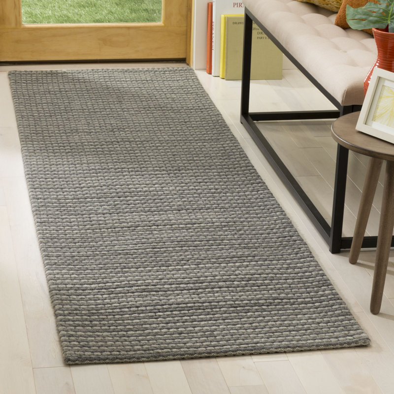 Hand-Woven Geometric Rug Merkley, Tapis de couloir 2 pi 3 po x 8 pi
