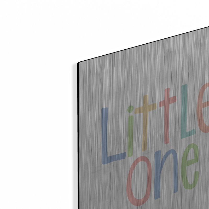 «Little One» par Lisa Larson, H 16 po x l 12 po