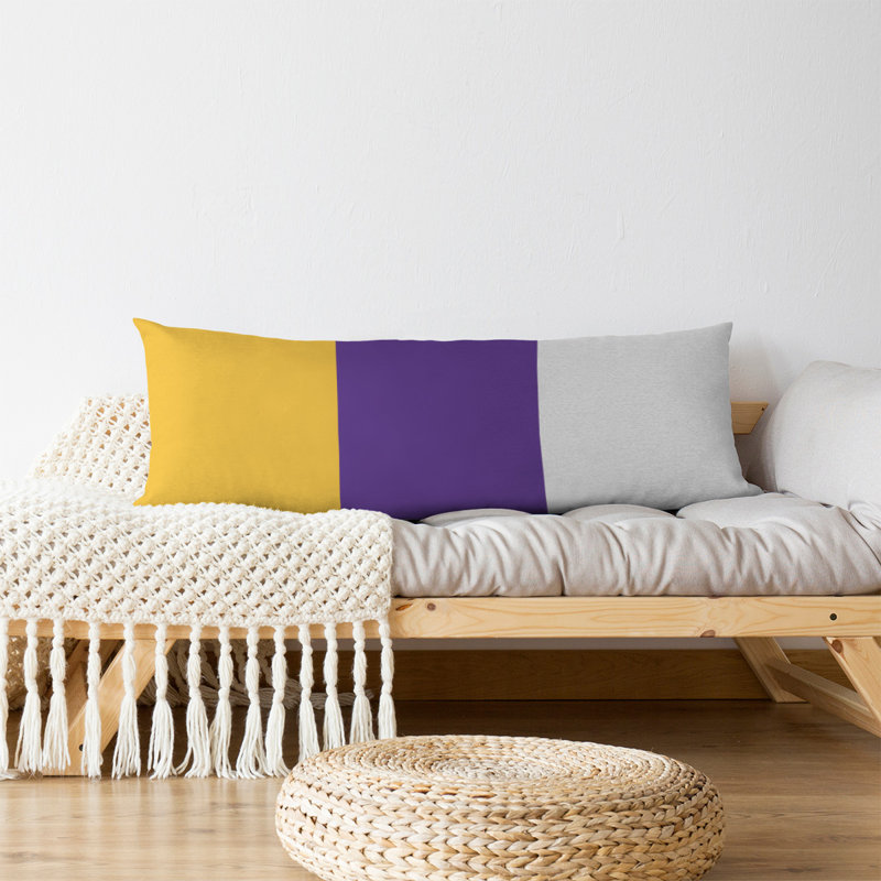 Oreiller de corps en polyester / polyester Arizona Football Stripes, Football d'Achille, Accent mauve