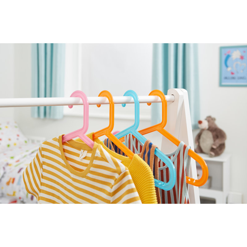Children’s Dressing Rail