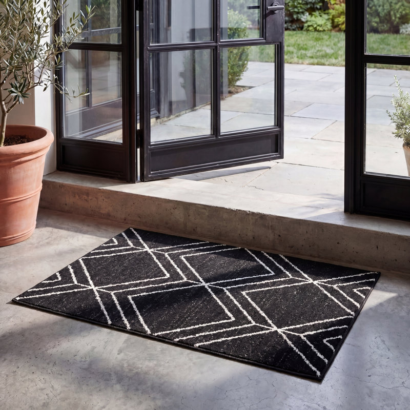 Convergent Performance Geometric Rug, Rectangle 2'6" x 4'