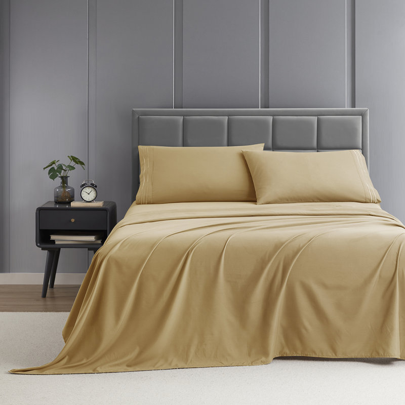  Ensemble de draps hypoallergéniques à double brossage 1800 Series, Ensemble de draps pour grand lit avec 2 taies d'or