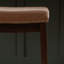 Tabouret en bois massif avec siège rembourré Bartonville-844602782-929350074