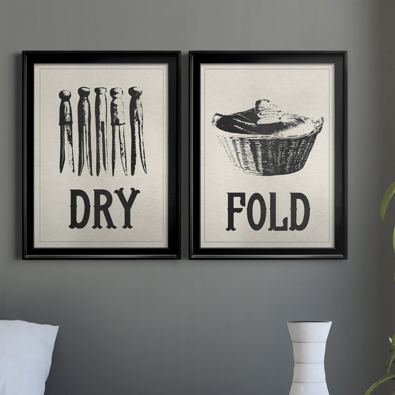 Vintage Laundry II - Ensemble de 2 encadrements d'art textuel sur toile, H 42,5 po x l 61 po x P 1 po, Cadre noir