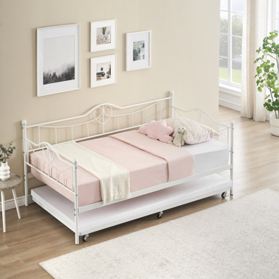 Daybed Frame with Trundle