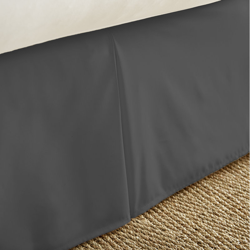 Full White Cotton Polyester Pleated Bed Skirt