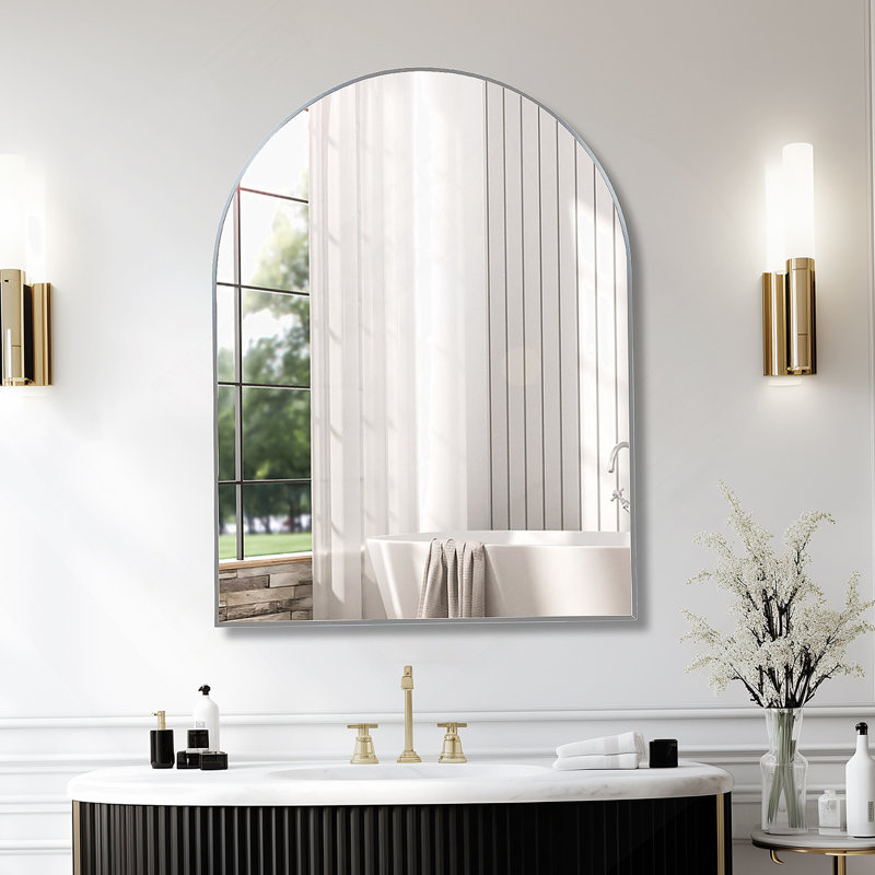 Miroir de salle de bain 30 po x 36 po.