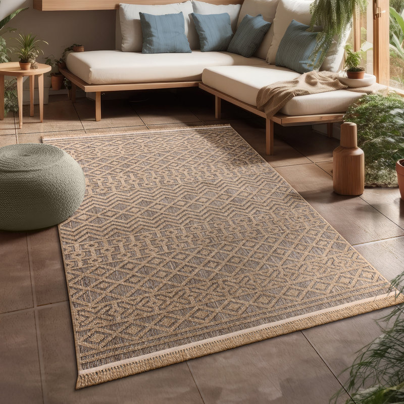 Almarine Geometric Area Rug, Rectangular 240cm x 340cm