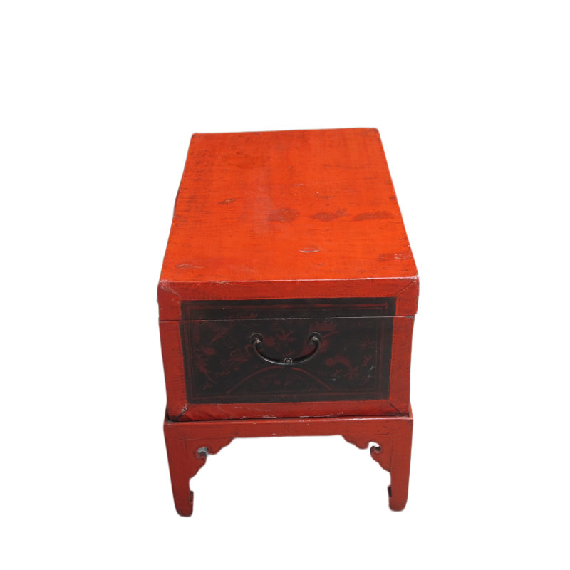 Accent Trunk