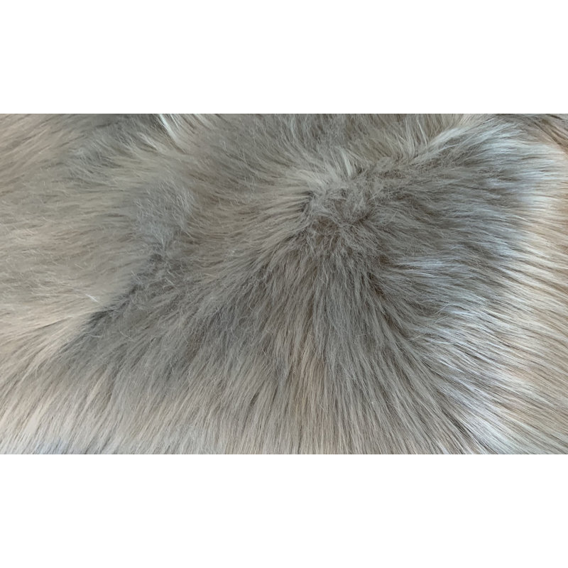 Amaranta Performance Sheepskin Indoor Rug, Novelty 5'5" x 8'6"