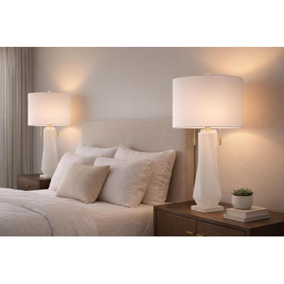 Lampe de table facettée givrée - 32 po x 17 po - verre d'art et cristal givré