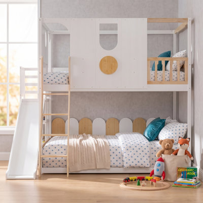 Lit mezzanine avec glissières et aire de jeu PlayNest Kids