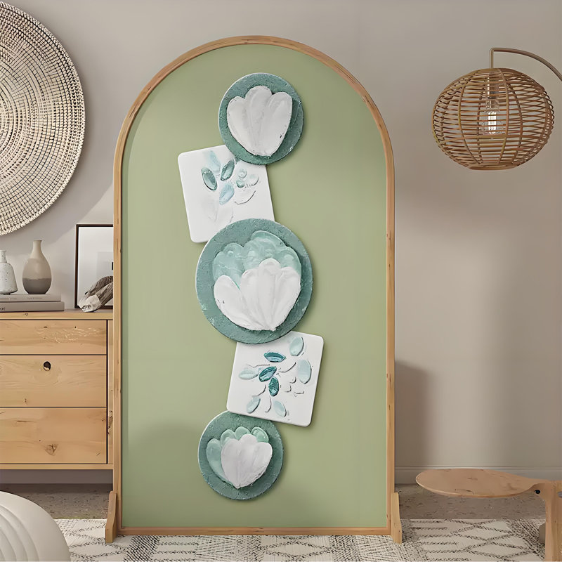 Lykes, 78.74" H x 55.12" W x 1.57" D