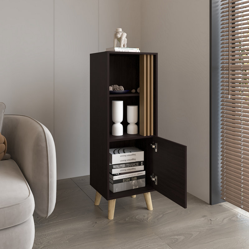 Armoire 47 "de haut à une porte avec deux tablettes ouvertes