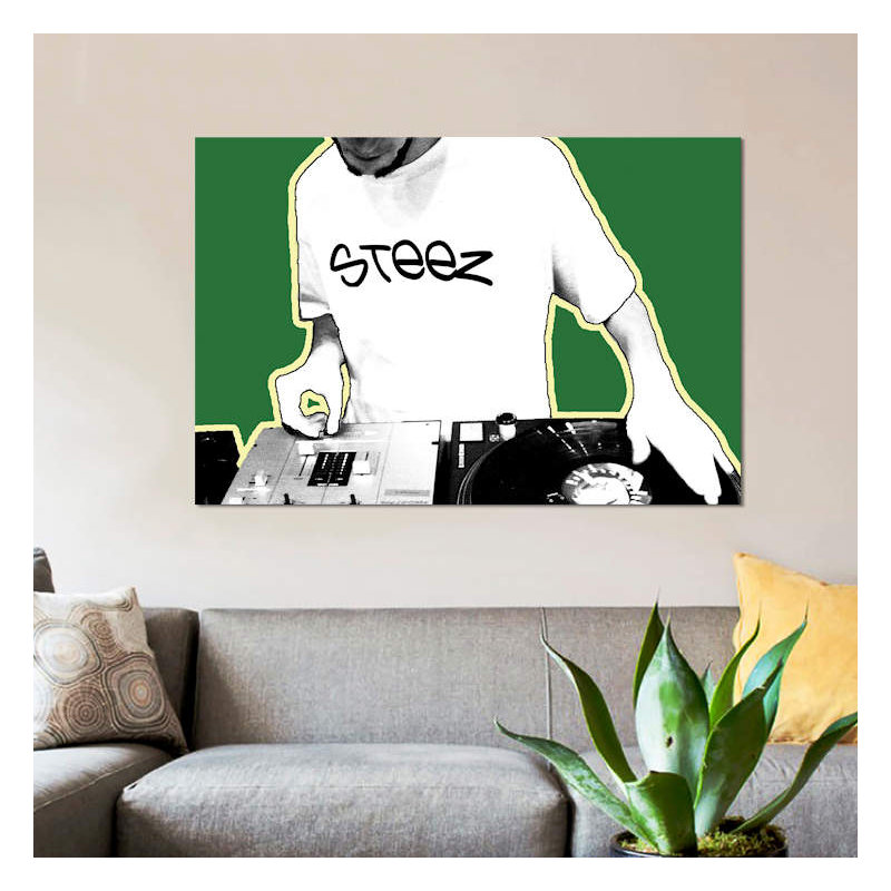 « dj », impression sur toile, H 18 po x l 26 po x P 1,5 po, Toile avec cadre noir, Pas de tapis