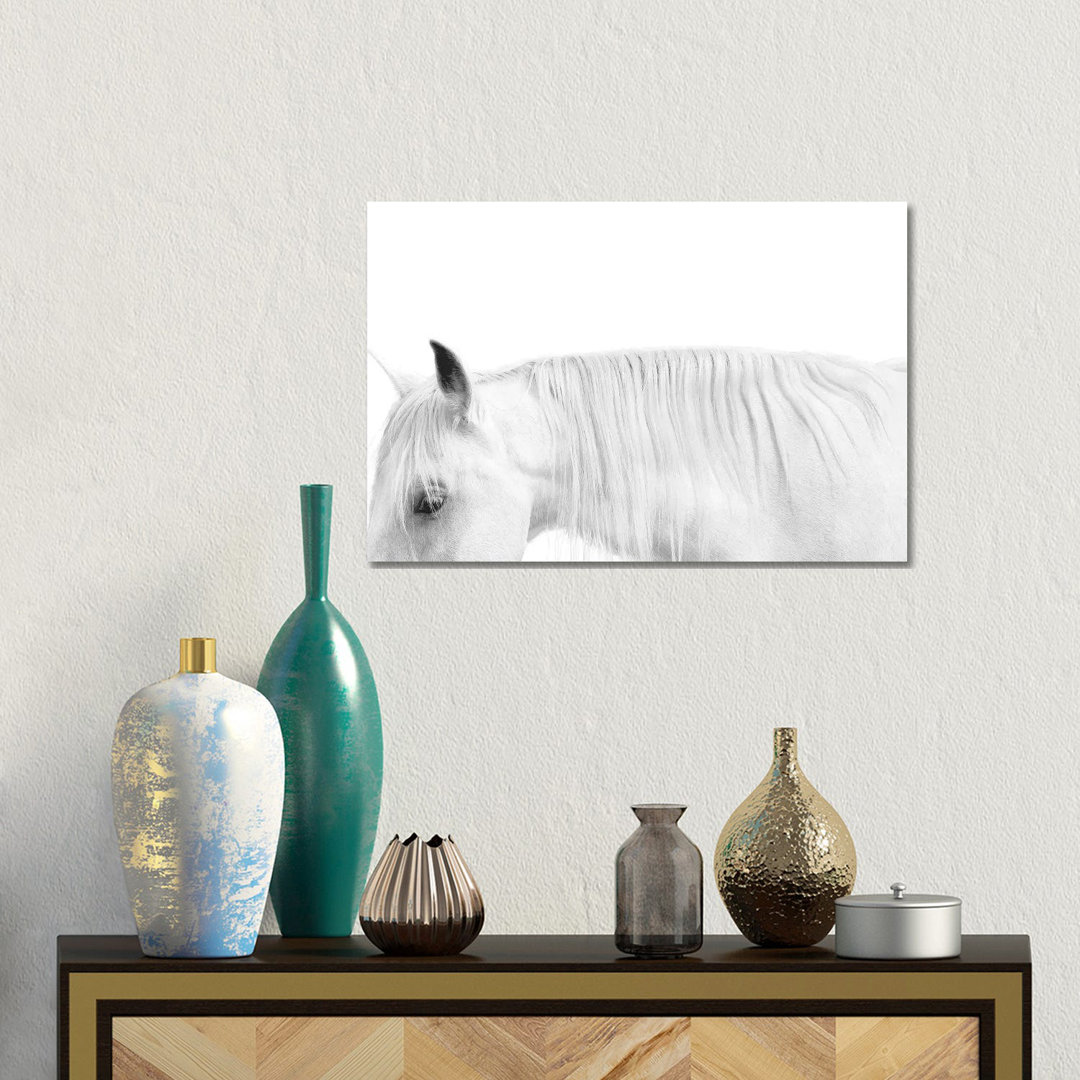 White On White von Samantha Carter - Galerie-verpackte Leinwand Giclée