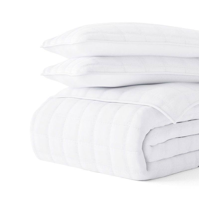 White Twin Microfiber Quilt Set with Pillow Sham