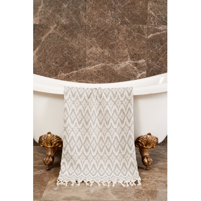 Terrazas Midweight Beach Towel