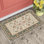 Paillasson de porte d'entrée à l'extérieur de l'entrée, tapis de bienvenue à motif floral cachemire indien vert Boho, paillasson intérieur facile à nettoyer et à profil bas antidérapant pour porche de patio d'entrée 20 po x 32 po