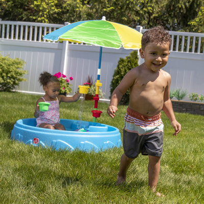 Piscine Step2 Play & Shade avec parasol