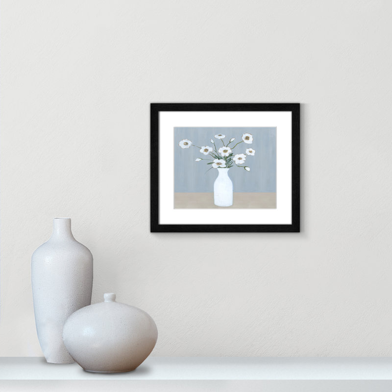 «Milk Glass Arrangement I» par Marilyn Dunlap - reproduction de cadre photo simple, H 13 po x l 15 po x P 0,75 po, Cadre noir