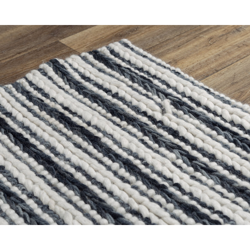 Tapis rayé noir en laine tissé à la main Stainbrook, 8 pi 9 po x 11 pi 9 po