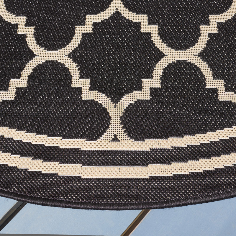Herefordshire Performance Geometric Indoor/Outdoor Area Rug, Round 6'7"