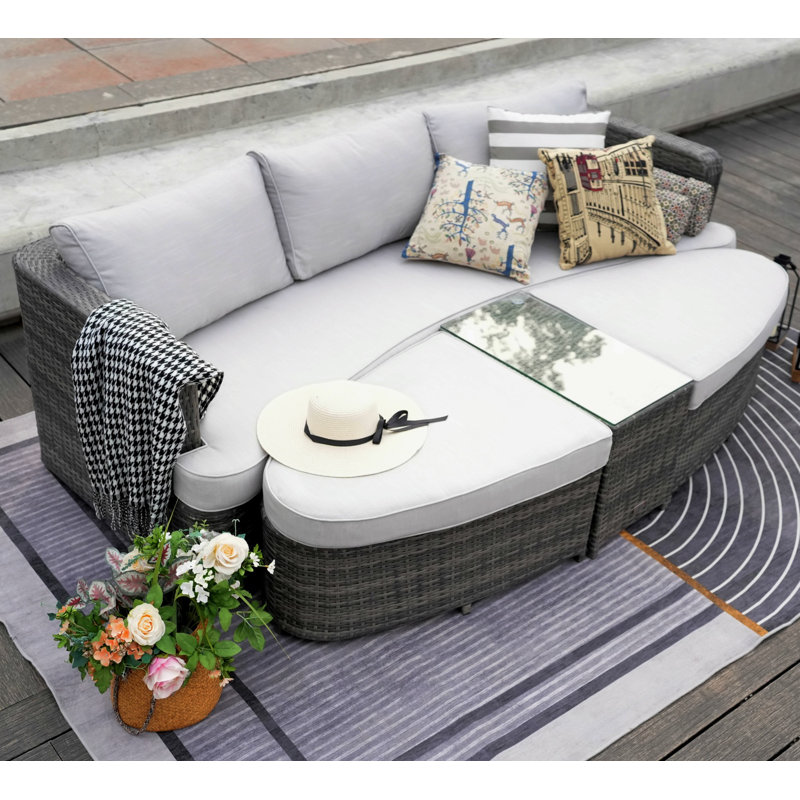 226.1cm Wide Wicker Patio Daybed with Cushions, Grey
