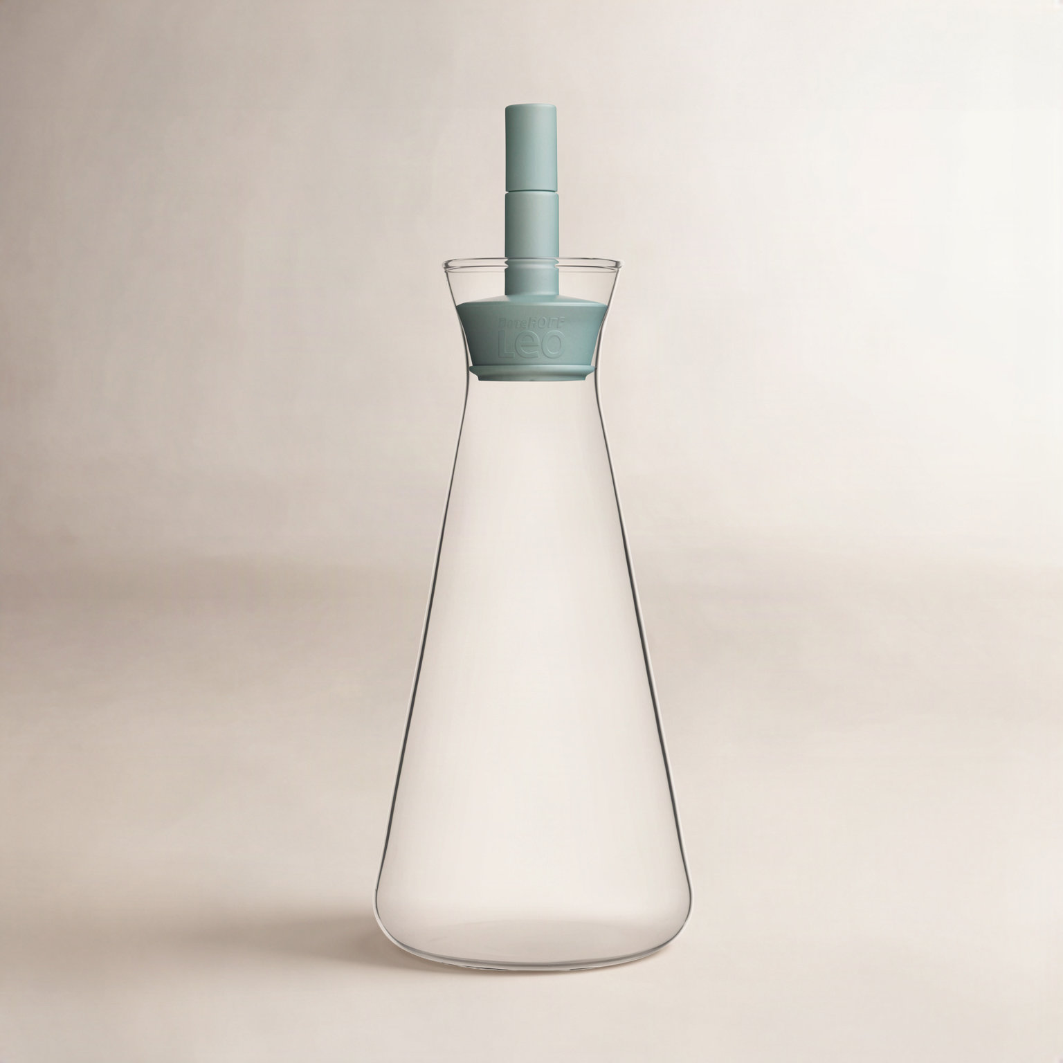 Leo 18oz Oil Bottle