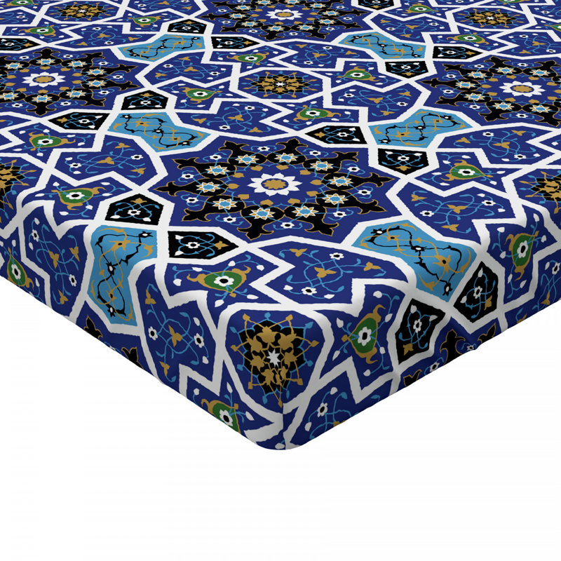Microfiber Geometric Fitted Sheet, Queen Fitted Sheet