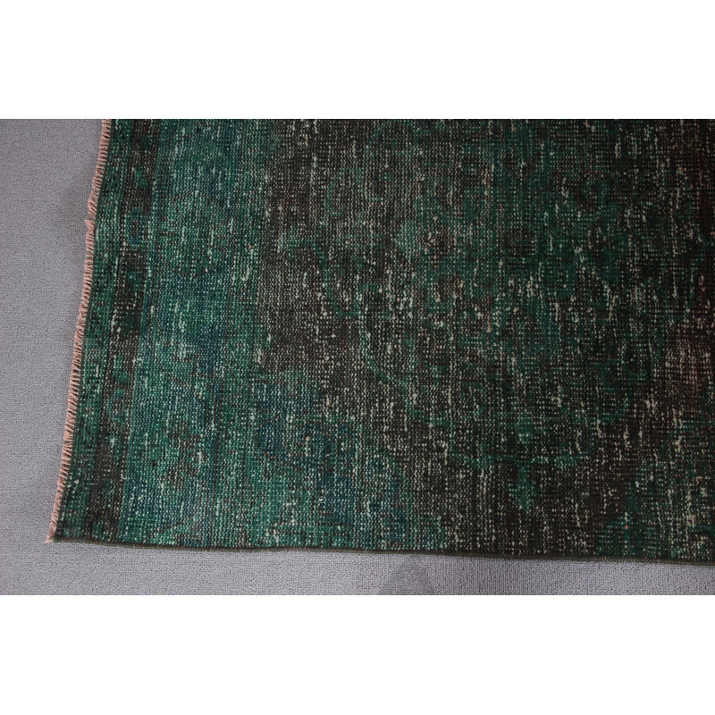 Tapis de couloir antique en laine vert Oushak pour escalier de la collection turque Anatolian Vintage
