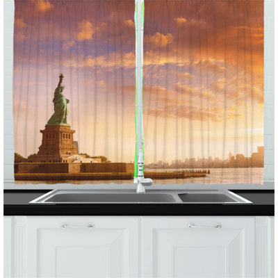 Pointed Kitchen Curtain