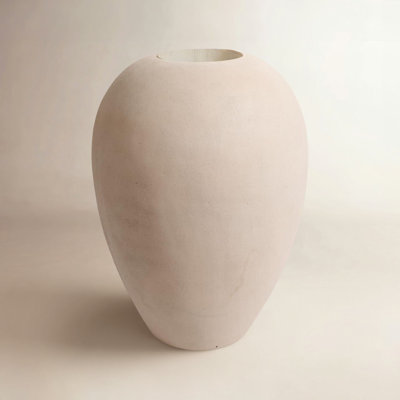 31" Pot Planter