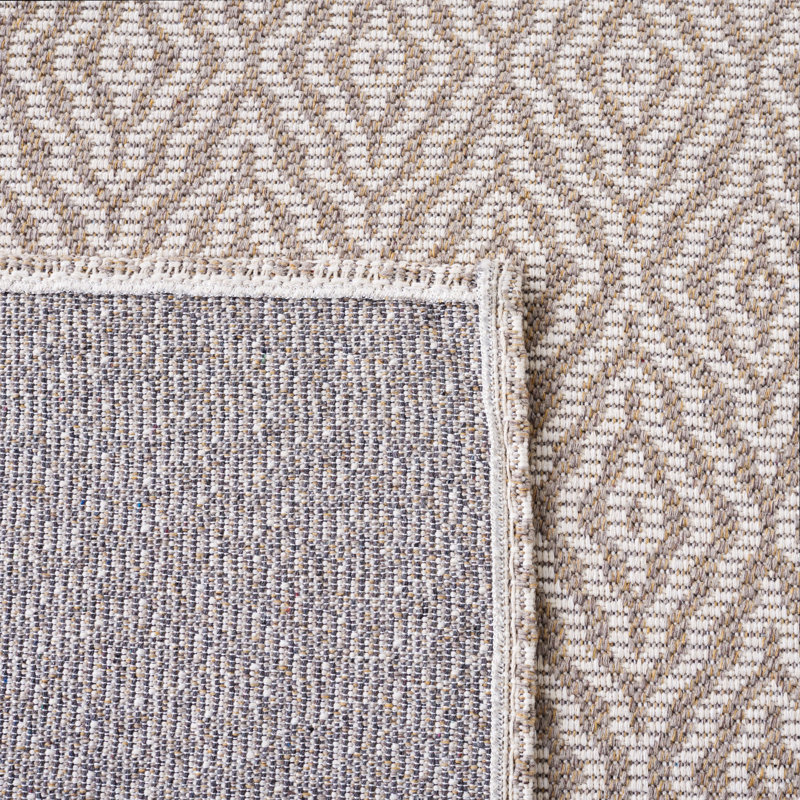Martha Stewart Cotton Geometric Rug in Taupe, Rectangle 5' x 7'