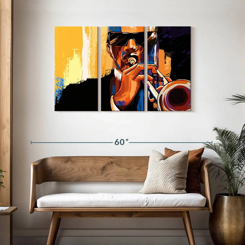 Abarca Trumpet Performer, 28" H x 45" W